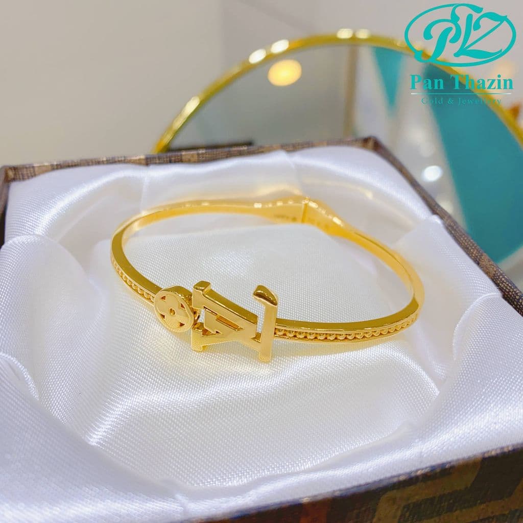 999 အခေါက်ရွှေ LV Bracelet